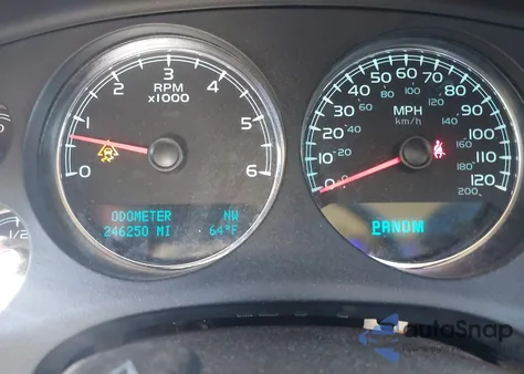 2010 GMC Yukon Denali из США, поврежденный, VIN 1GKUCEEF5AR283497